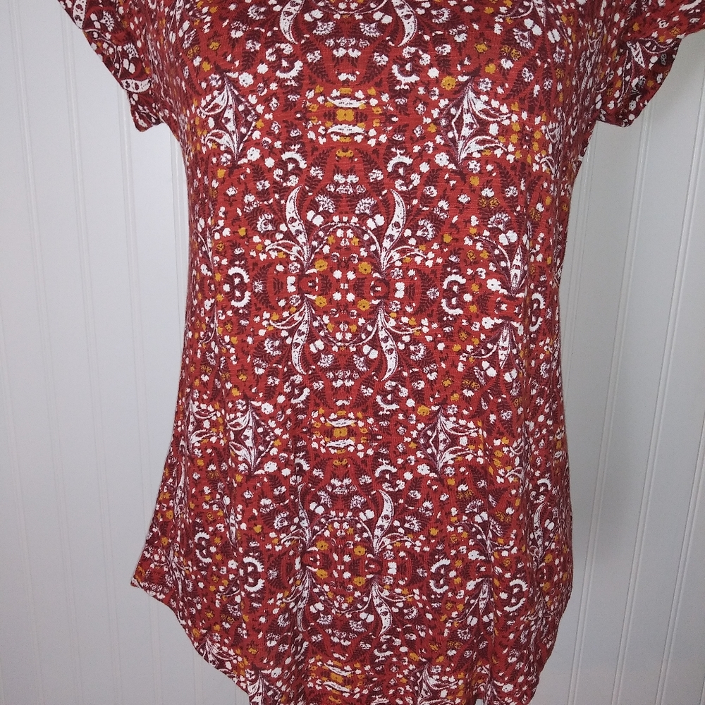 Lucky Brand printed short sleeve tee size … - Picture 3 of 8